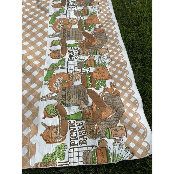 1970s Picnic Basket Food Themed Tablecloth Lattice Print BBQ Recipe Vinyl 70x50 - Picture 2 of 4